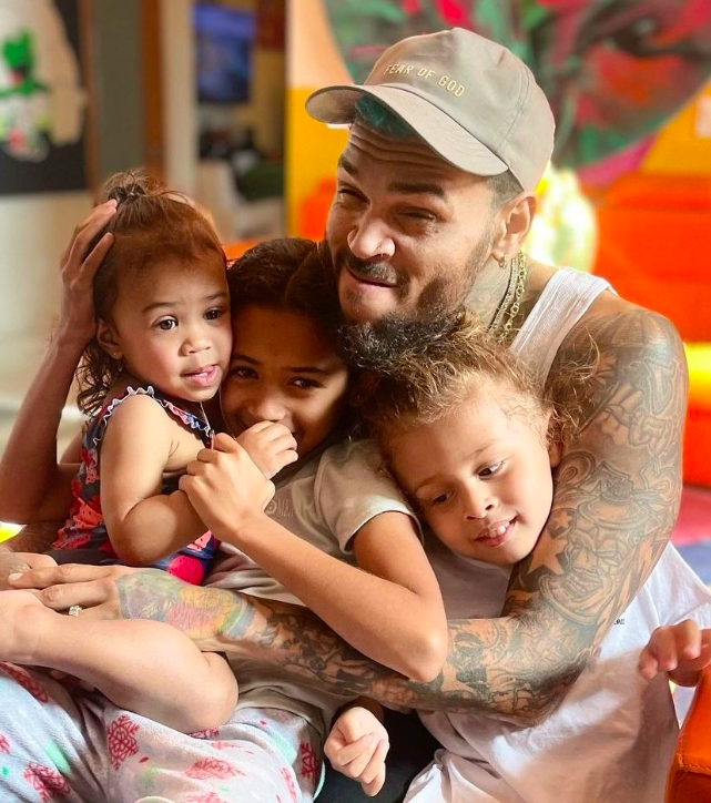 Chris brown family